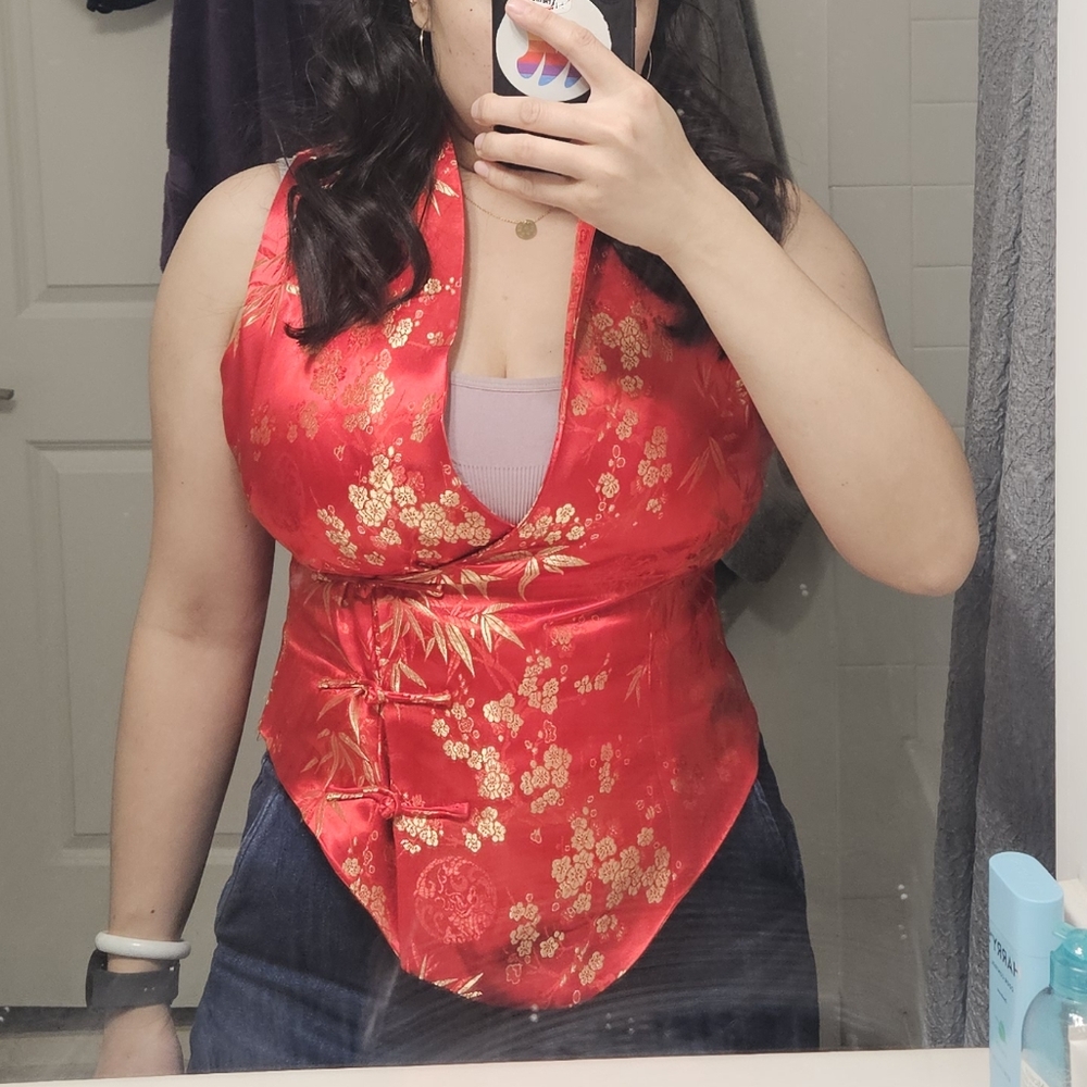 Asian oriental chinese new year gold floral Chinese vest top Qipao Knot Closures